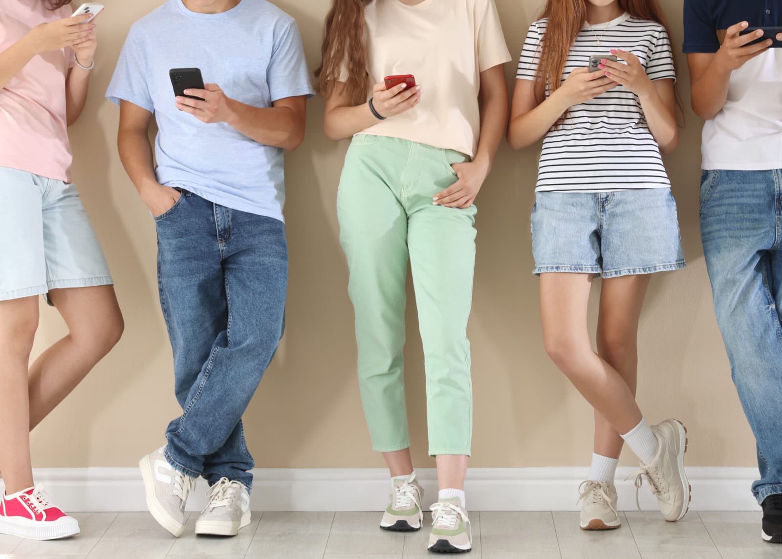 Hablar de sexualidad en la adolescencia: la clave para construir autoestima y bienestar. El arte de disfrutar con estilo y sentido.