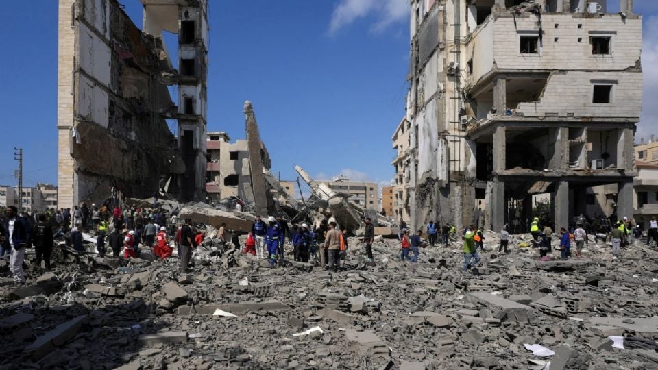 Suman al menos 254 muertos y mil 165 heridos en Líbano por la oleada de bombardeos simultáneos de Israel