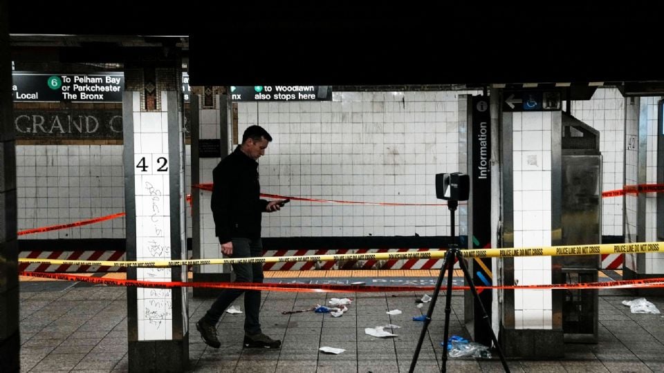 Agresor del metro de Nueva York decía que era Lucifer antes de ser abatido, afirma la policía