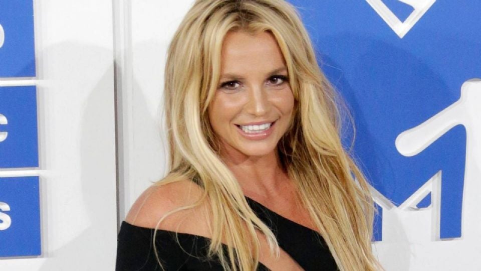 Britney Spears ingresa voluntariamente a centro de rehabilitación a cinco semanas de ser detenida por conducir ebria