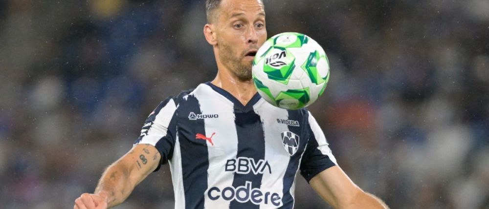 Sergio Canales se despide de Rayados