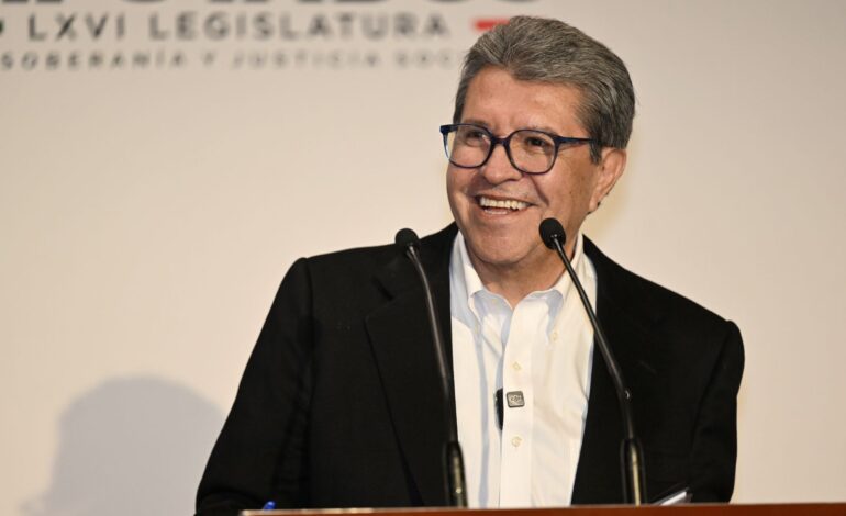 Recibe Comisión Permanente iniciativa del diputado Ricardo Monreal para establecer como nulidad de elecciones la intervención extranjera
