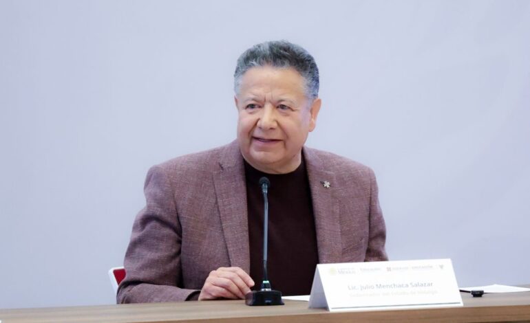 Julio Menchaca respalda el fortalecimiento de la educación superior: Hidalgo recibe a servidoras y servidores públicos de todo México para transformar el sistema educativo