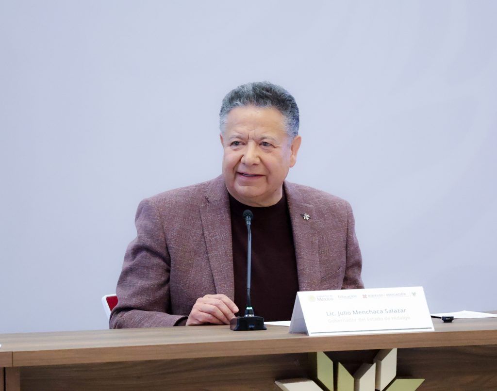 Julio Menchaca respalda el fortalecimiento de la educación superior: Hidalgo recibe a servidoras y servidores públicos de todo México para transformar el sistema educativo