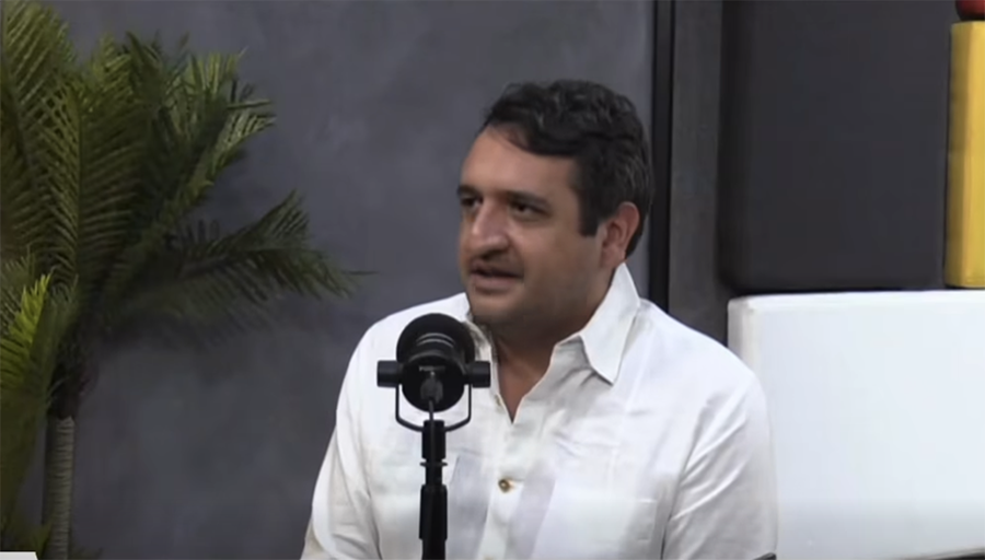 Estoy en la política porque tengo la vocación de ayudar al pueblo, de trabajar por y para el pueblo: Andrés Manuel López Beltrán
