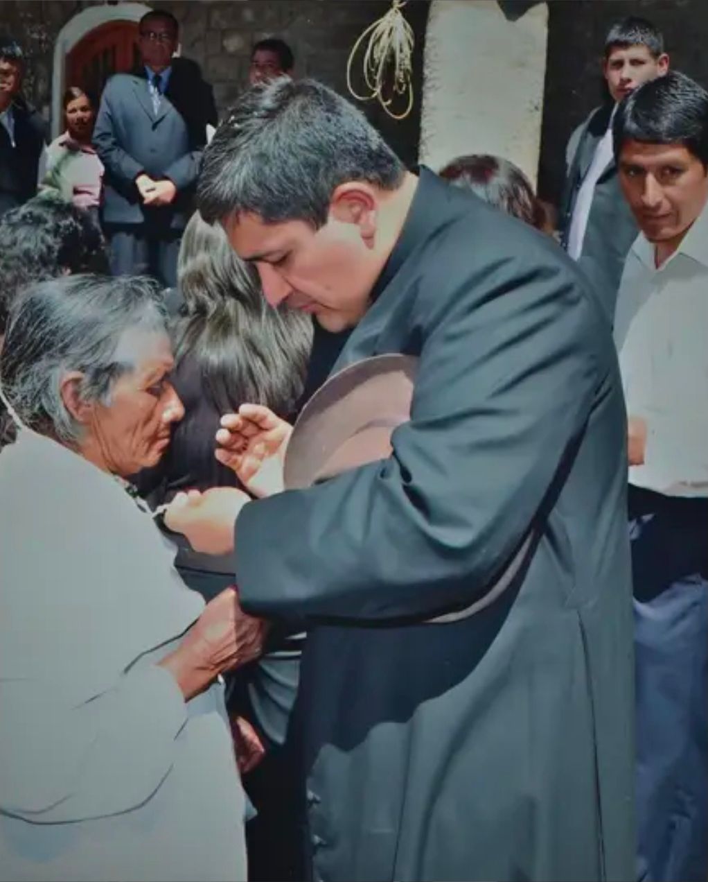 “Condenaron primero y callaron después”: el sacerdote que desafía al poder en Perú