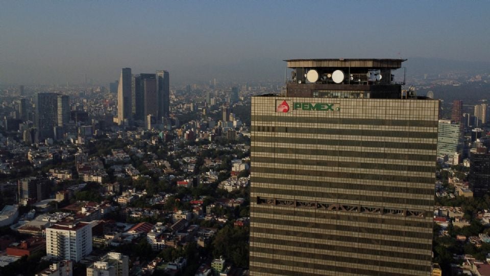 Pemex aplaza hasta 2033 el pago de más de 250 mil mdp de su deuda con proveedores