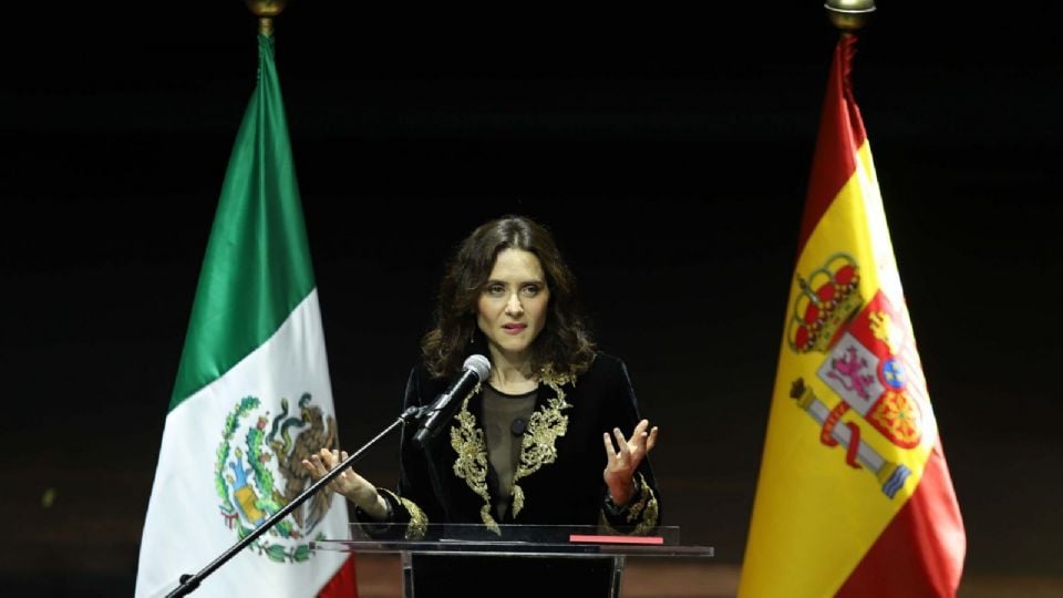 Díaz Ayuso acusa a Sheinbaum de “clima de boicot» en visita por México y suspende el resto de su gira