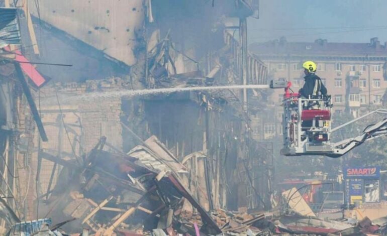OMS acusa daños en su oficina de Kyiv tras ataques rusos contra Ucrania