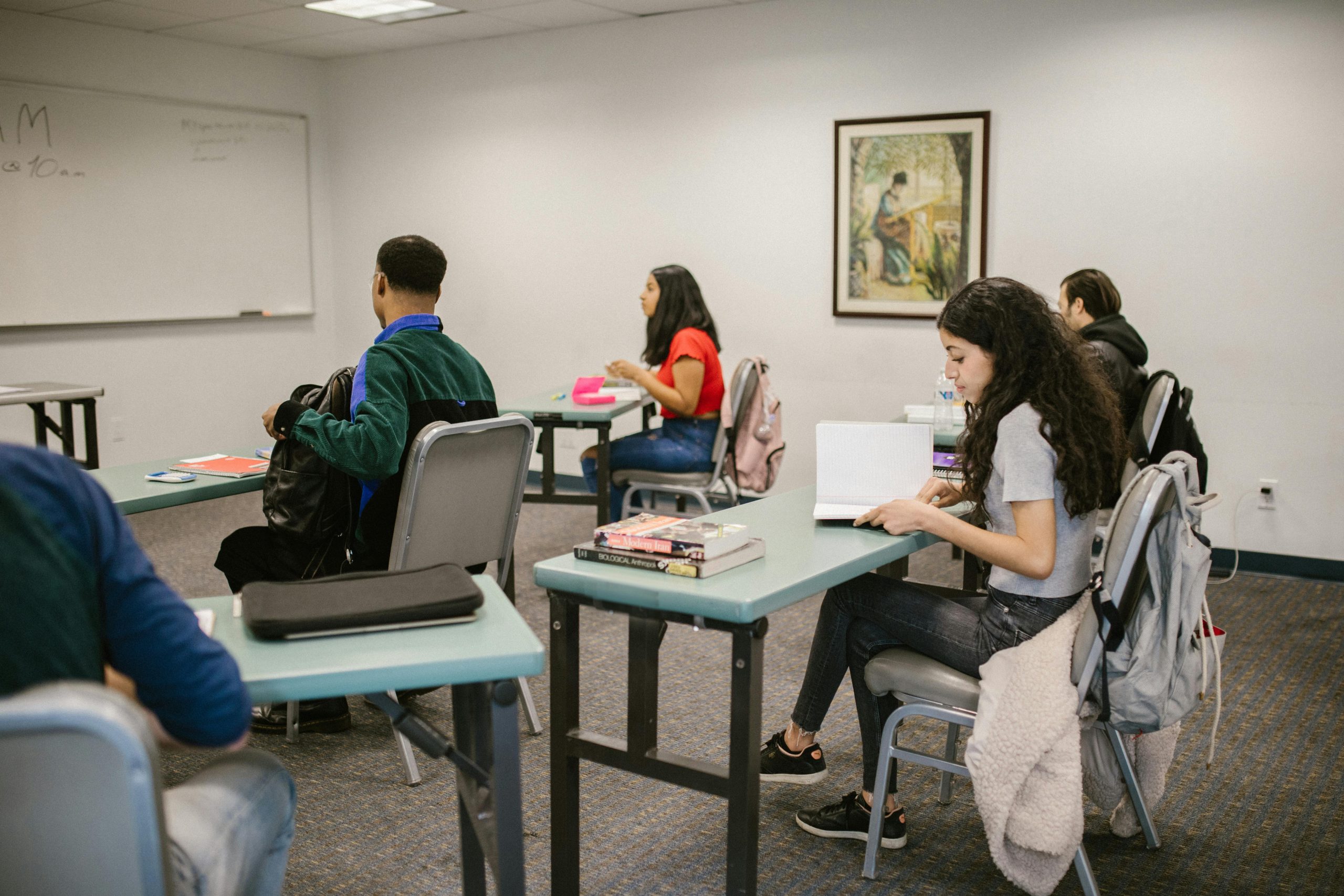 ¿Es más caro estudiar en Europa que en México? El mito que cada vez más estudiantes están cuestionando