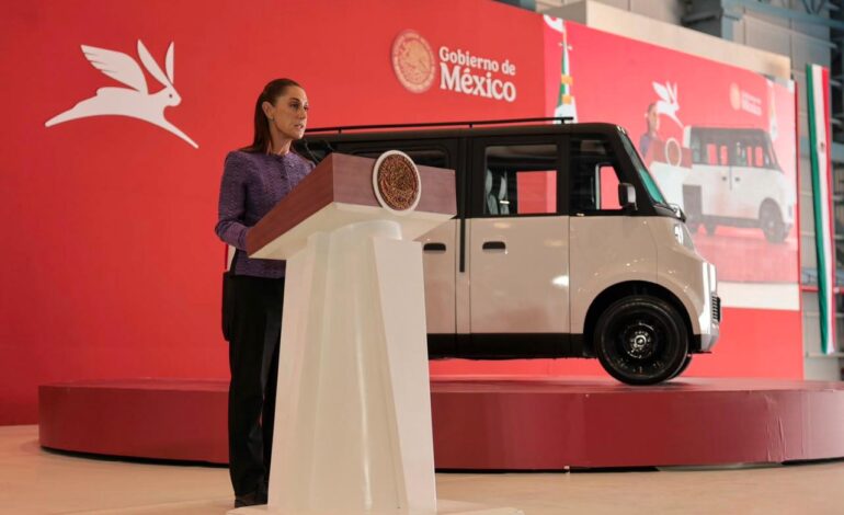 Claudia Sheinbaum presenta Olinia, el primer auto eléctrico 100% mexicano; Puebla se suma al proyecto estratégico