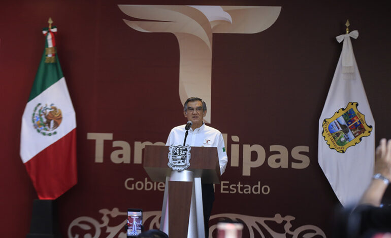 Américo Villarreal acredita vigencia de su visa y analiza acciones legales contra Los Angeles Times