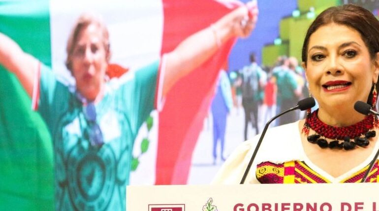 clara brugada festejos mundial 13 1000x428
