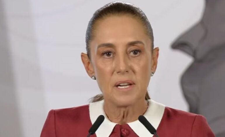 «Que se quede en el tema bilateral y respete los asuntos internos», responde Sheinbaum al embajador Ronald Johnson