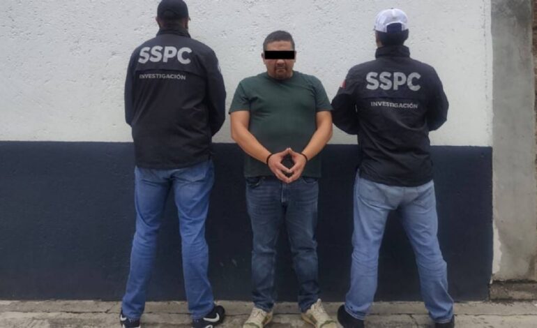 Aprehenden en Puebla a «La Tripa» por extorsión y homicidio; se le vincula con el asesinato del defensor Samir Flores