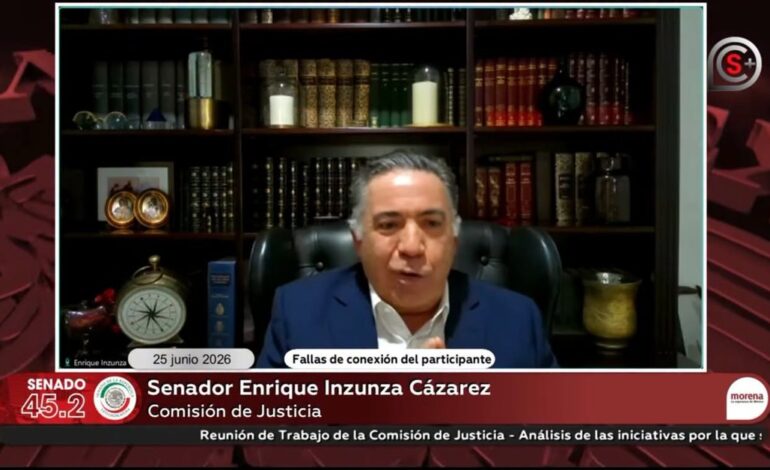 Inzunza reaparece en Comisión de Justicia tras casi dos meses de ausencia por acusaciones en EU
