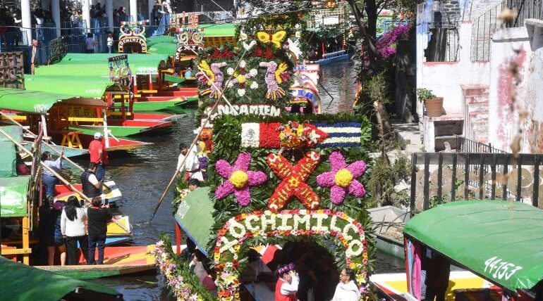 rechaza xochimilco fiestas nocturnas trajineras 13 1000x428