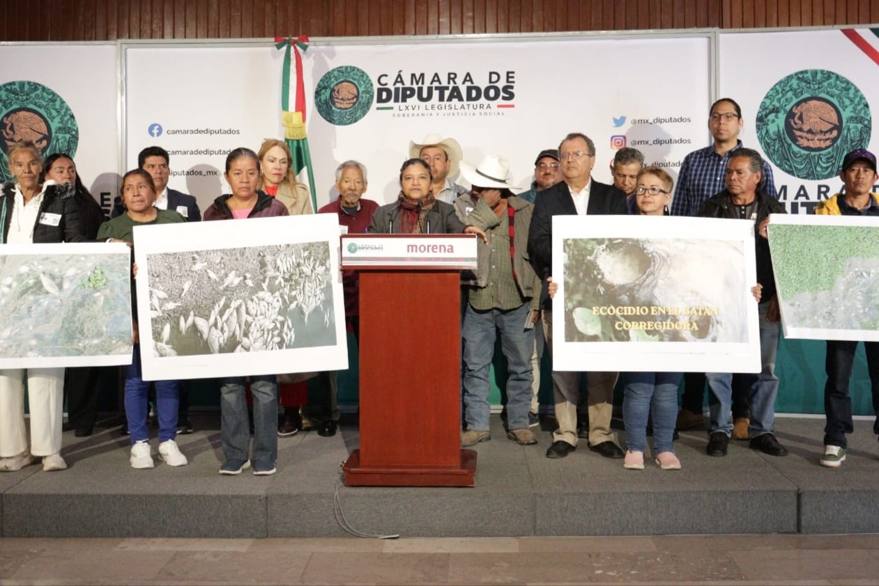 Acompaña Rufina Benítez denuncia ciudadana por contaminación con descargas residuales en la Presa El Batán, Querétaro