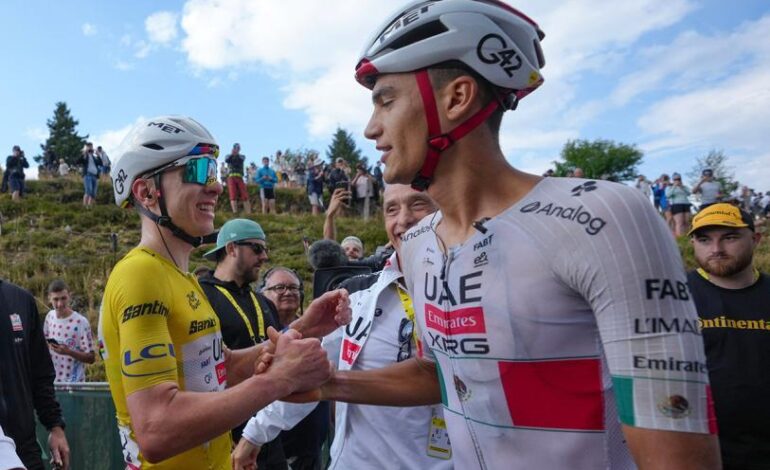 Pogačar revela la impresionante fortaleza de Isaac del Toro tras brillar en la Etapa 14 del Tour de Francia