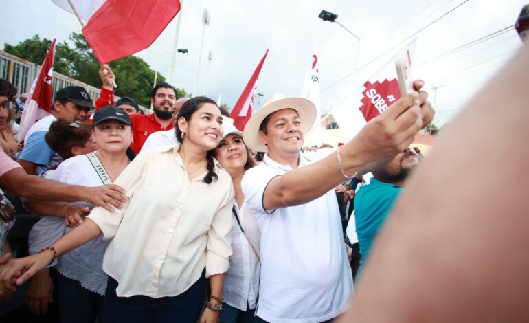 López Blanco exhibe capacidad de convocatoria en proceso interno de Morena en Nayarit