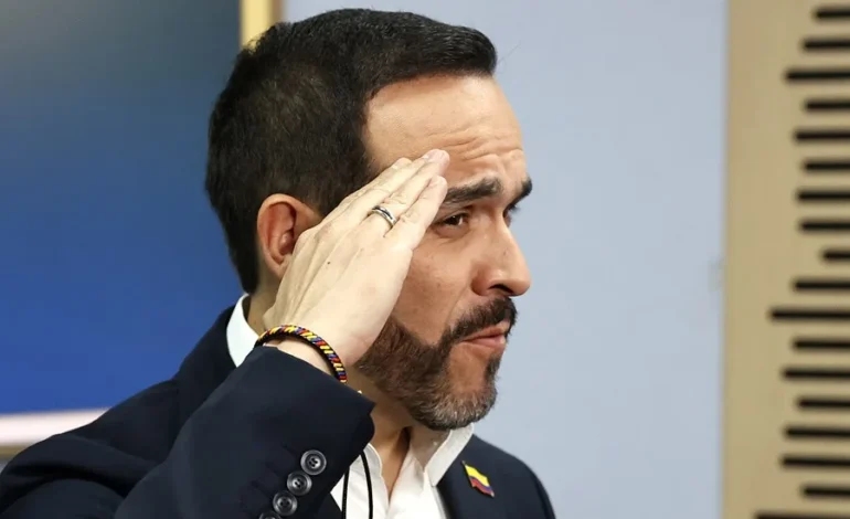 De la Espriella acusa a Petro de orquetar ‘golpe de Estado’ en Colombia