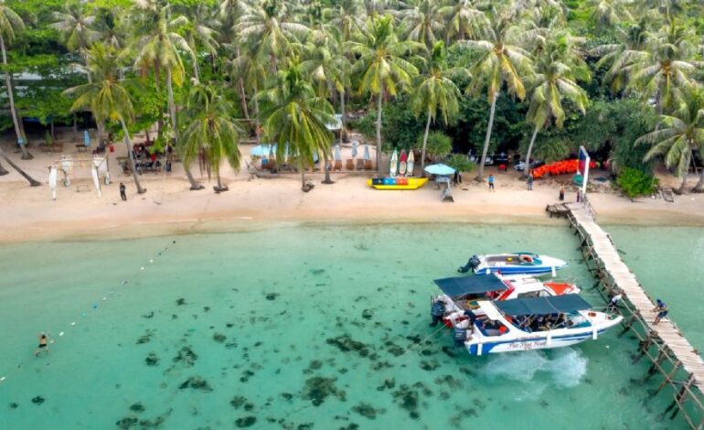 Mueren 15 turistas indios tras volcarse una lancha en la que viajaban al sur de Vietnam