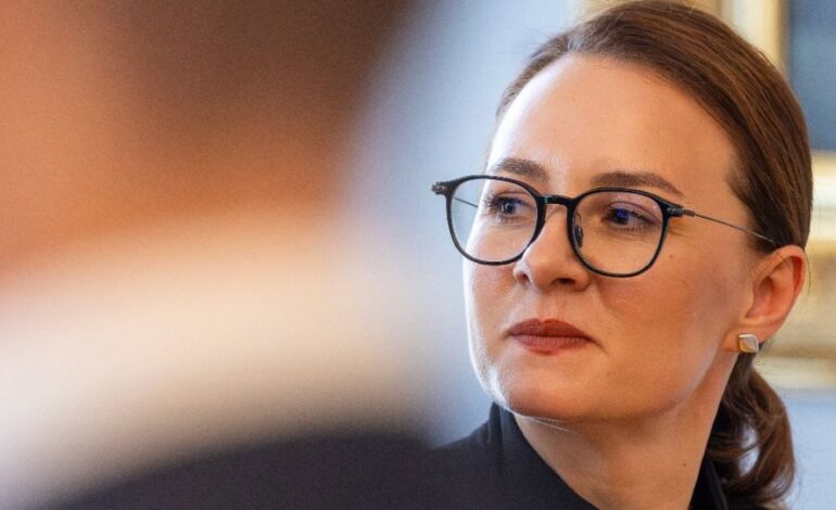 Dimite la primera ministra de Ucrania en el marco de una reorganización en el gobierno de Zelenski