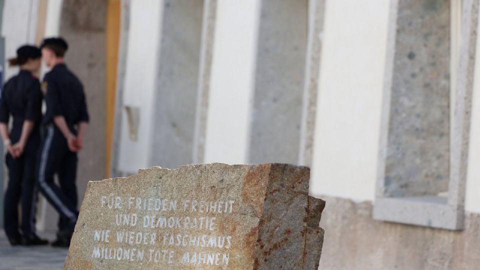 “Nunca más el fascismo”: la casa natal de Hitler se convierte en comisaría para impedir homenajes nazis