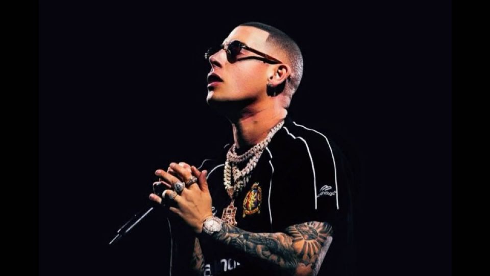 Investigan al cantante de reguetón Cosculluela por amenazar a una mujer en Puerto Rico