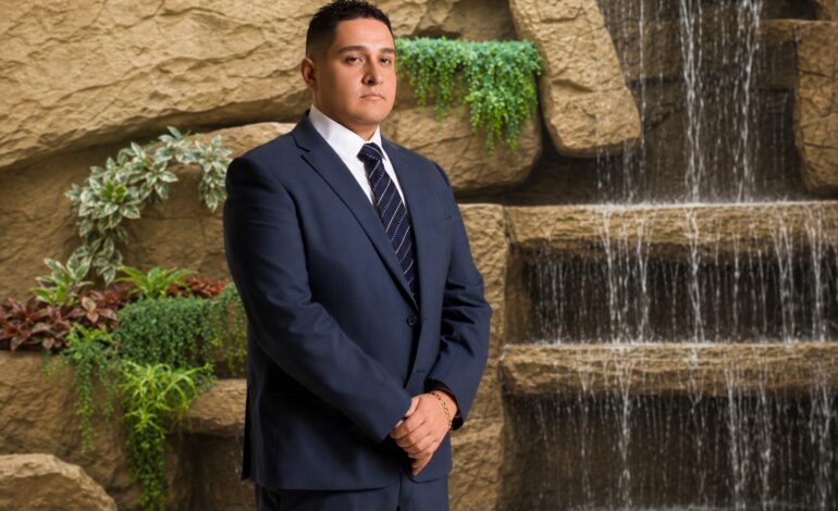 El empresario de 34 años que está construyendo uno de los conglomerados más diversos del país