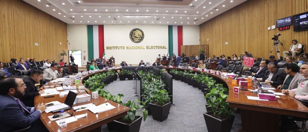 INE se desmarca de Territorium Life tras escándalo UNAM: ¿Qué pasa con su contrato?