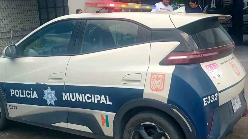 Sujeto ligado al crimen organizado y su pareja, entre los tres cuerpos hallados en una camioneta de lujo en Hermosillo