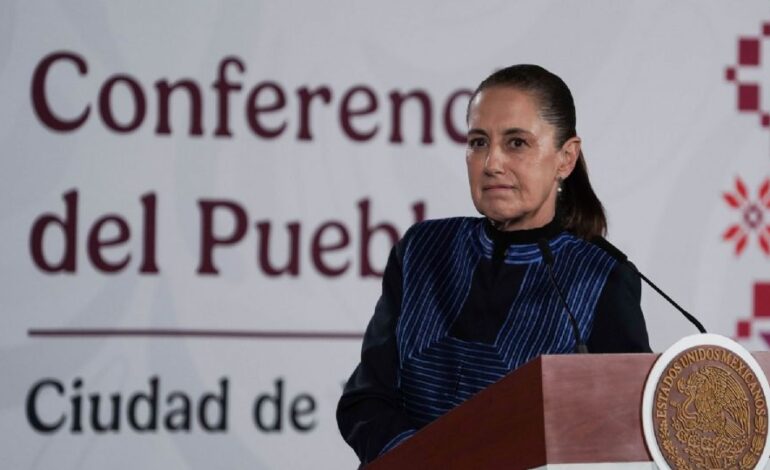 “Está sano y contento”: Sheinbaum responde a versiones sobre AMLO y el regreso de Rocha Moya