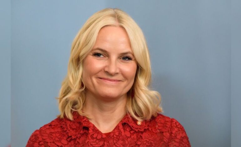 Mette-Marit asume la Corona noruega con un pasado marcado por problemas pulmonares y polémicas familiares