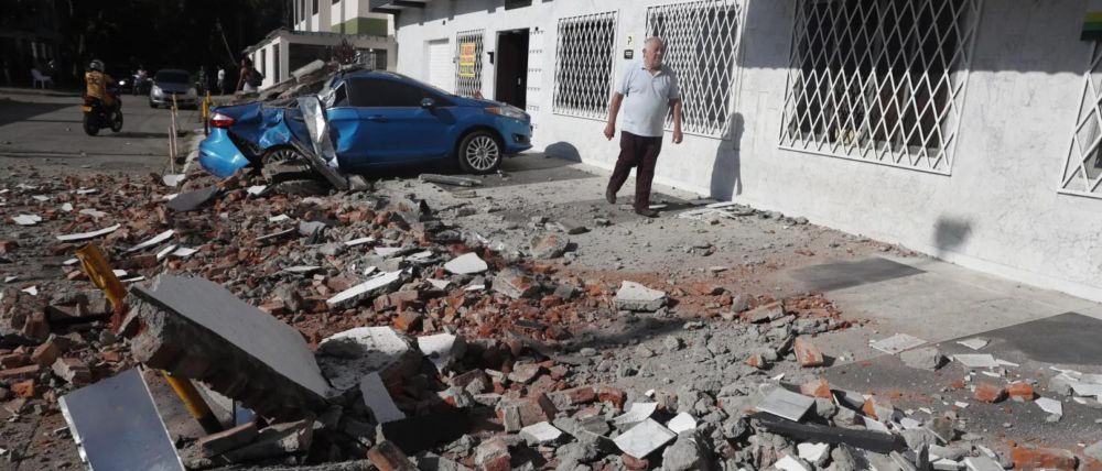 Ofrece Sheinbaum apoyo a Colombia tras terremoto de magnitud 7.4
