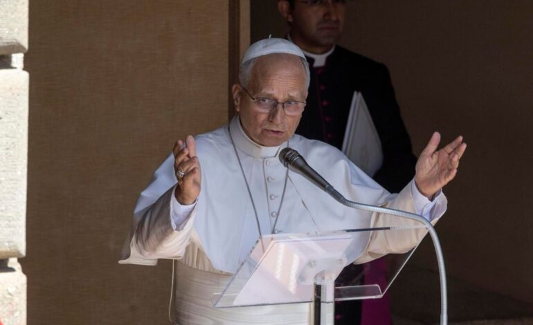 papa leon xiv 4