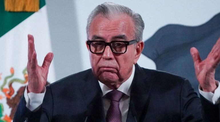 Segob aclara que regreso de Rocha Moya al cargo fue decisión personal; FGR mantiene investigación