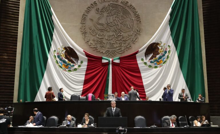 En 475 años, la UNAM ha formado a una pléyade de hombres y mujeres representantes e intelectuales de nuestra nación: diputado Monreal Ávila