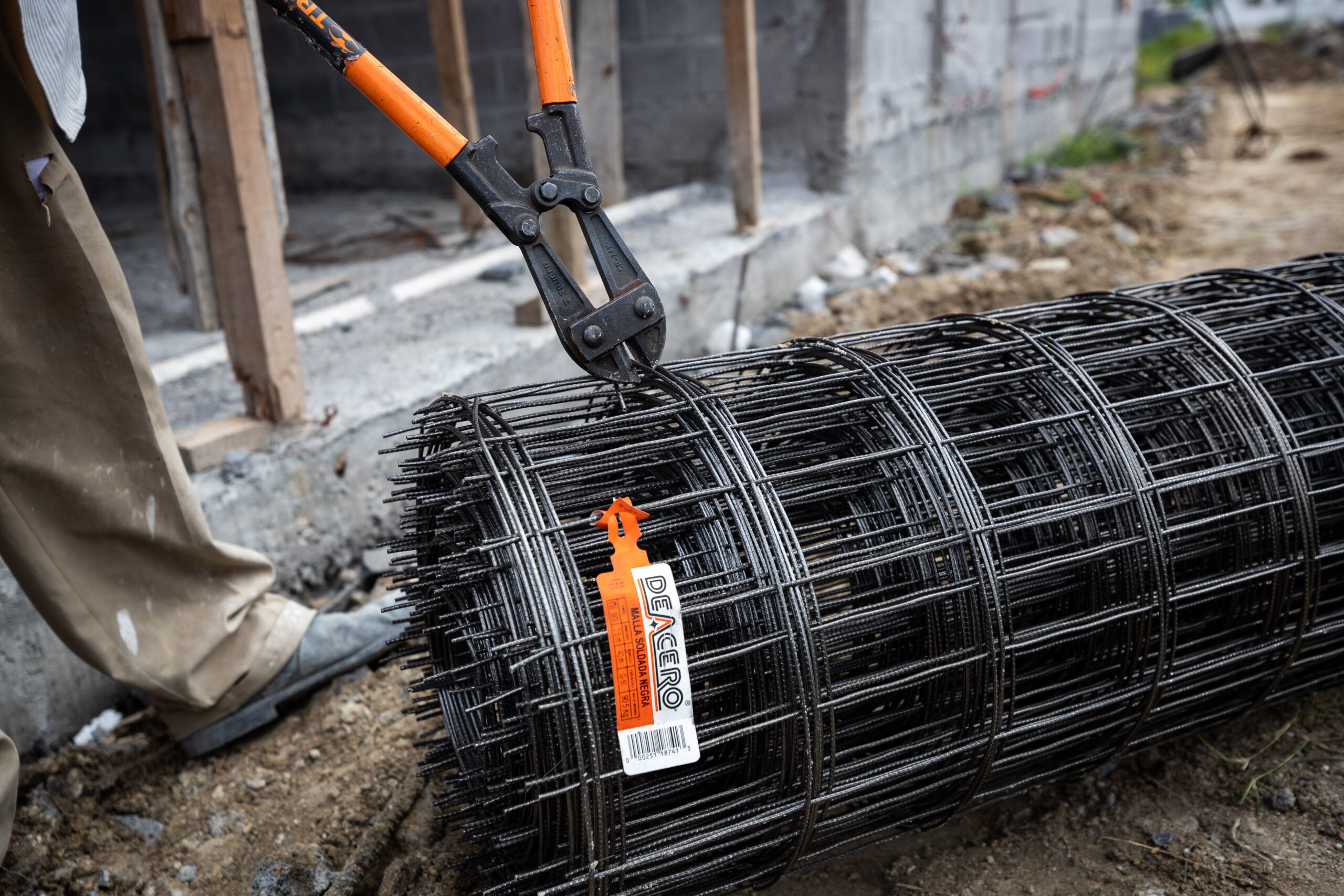 DEACERO certifica productos de acero para la construcción bajo la NOM-251-SE2025