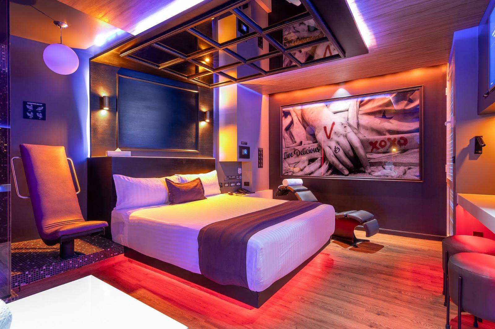 V Boutique revoluciona la hospitalidad en CDMX para los amantes de la música