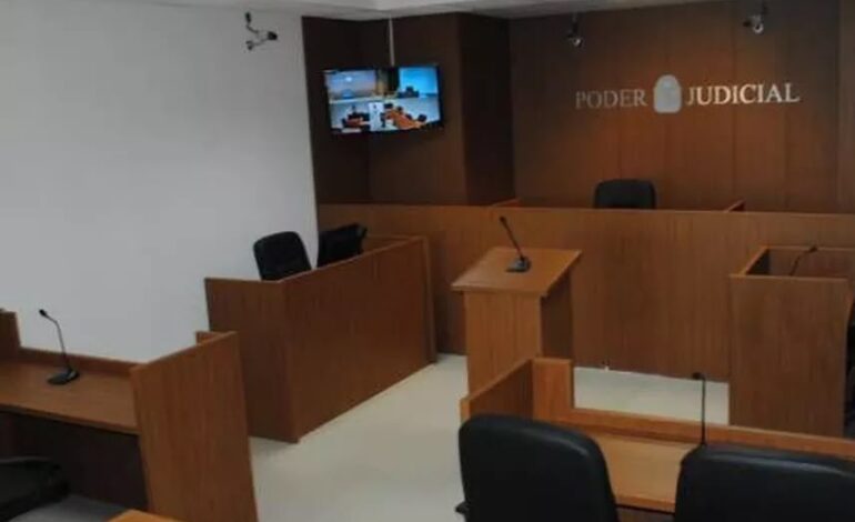 INTERPOL LO TRAJO, PERO SIGUE EN LIBERTAD: JUEZ SEGOVIA Y VÍNCULO SEÑALADO CON LANDY PAMPLONA, BAJO ESCRUTINIO EN CASO THEOJARIS