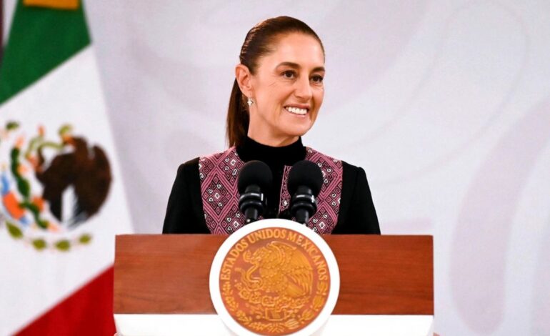 claudia sheinbaum en la mananera del pueblo