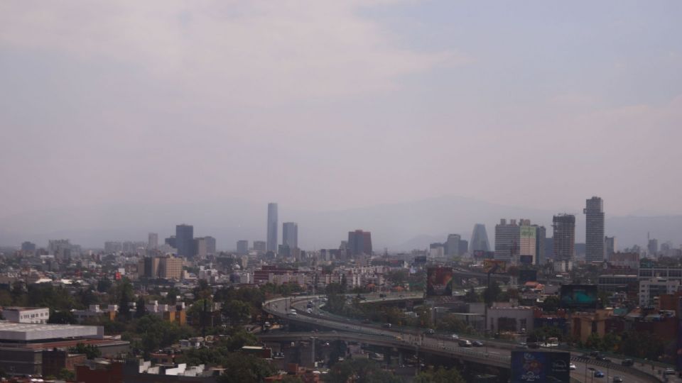 La fase 1 de contingencia ambiental se prolonga en el Valle de México la mañana de este domingo