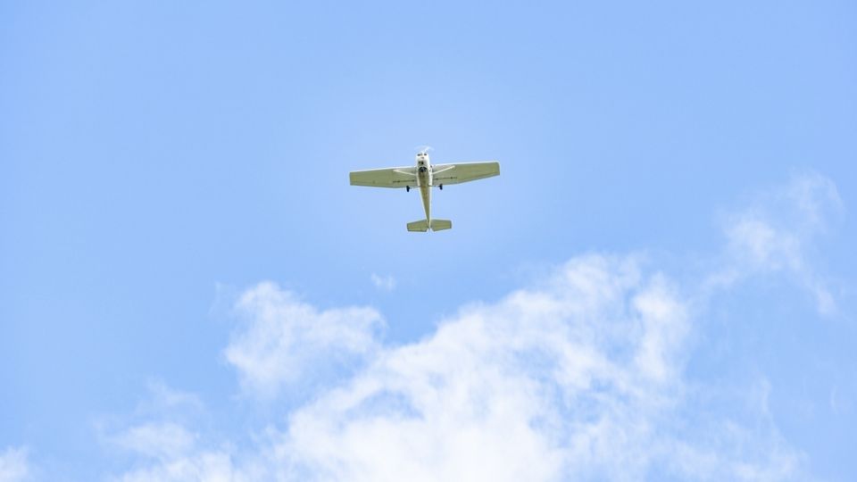 Se estrella avioneta militar en la República Democrática del Congo; hay 17 personas muertas