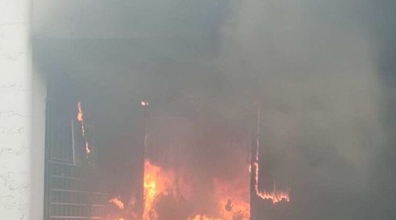 incendio agencia autos nueva industrial vallejo 13 1000x428
