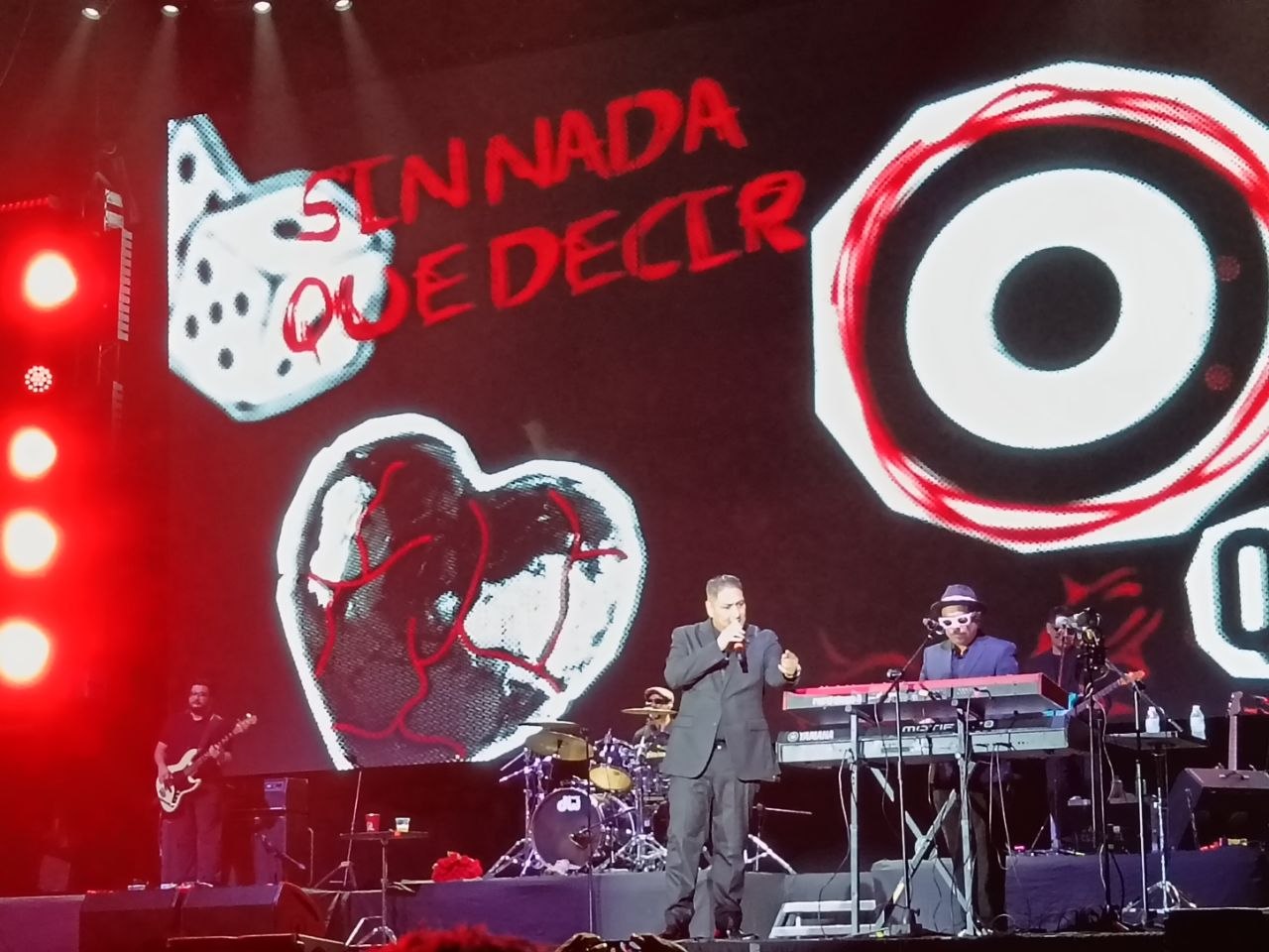Inspector convierte el Pepsi Center en una fiesta de ska, nostalgia y complicidad