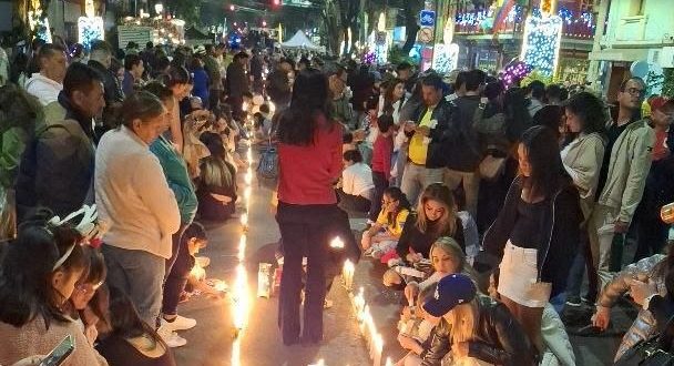 Colombia ilumina México con una celebración del Día de las Velitas en la capital