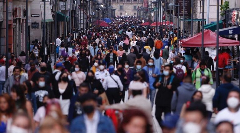 Supera México los 130 millones de habitantes, pero desacelera crecimiento poblacional: Inegi