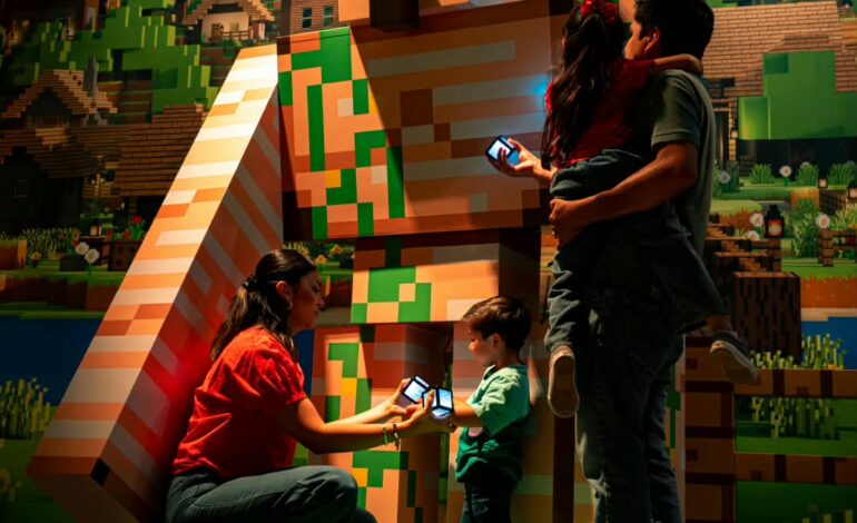 Más juegos, retos y premios: Minecraft Experience transforma la aventura con Family & Fun Nights
