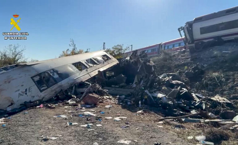 elevan a 74 los fallecidos por el accidente ferroviario en espana sigue pendiente el balance de heridos